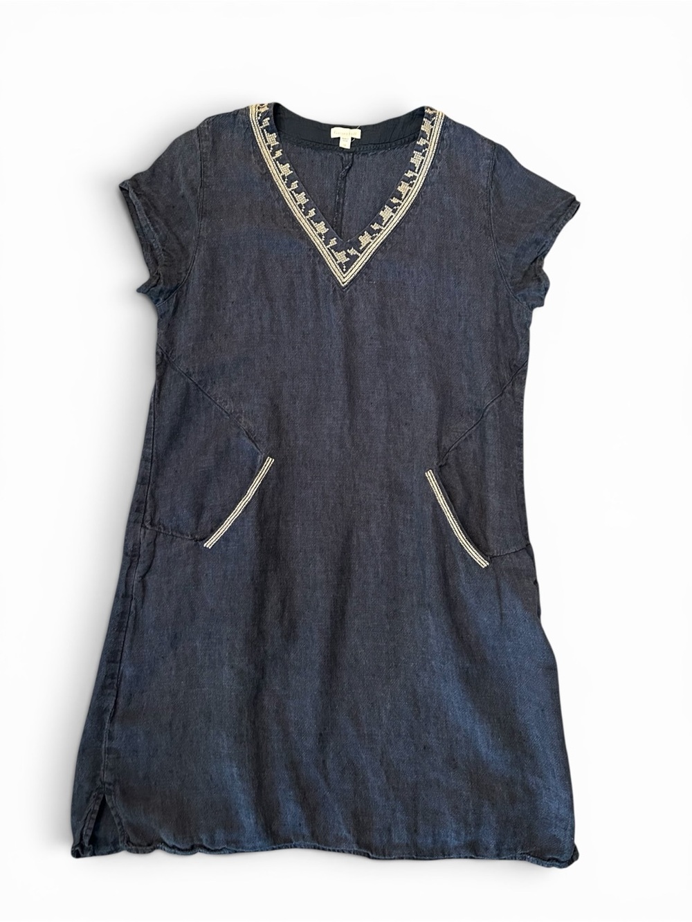 Garnet Hill Linen Women's Navy Embroidered V-Neck Dress perfect for the beach
